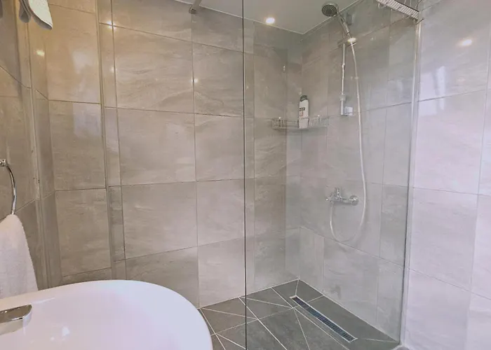 Blissful アパート *